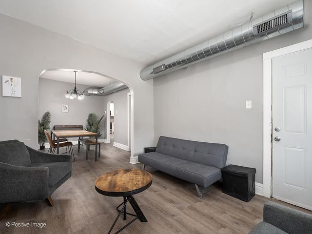 920 N Kedvale Avenue, Chicago, IL 60651