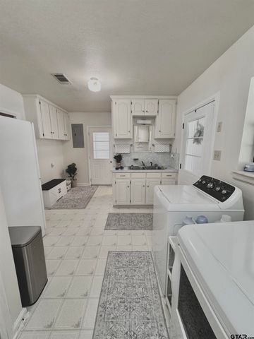 16223 Big Oak Bay Rd, Tyler, TX 75707