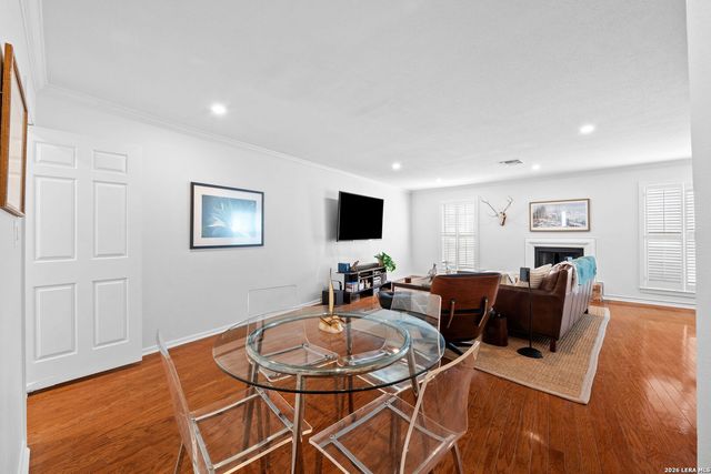 201 Ellwood St Apt 211, San Antonio, TX 78209