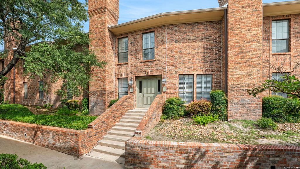 201 Ellwood St Apt 211, San Antonio, TX 78209