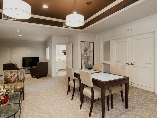 6211 W Northwest Highway G112, Dallas, TX 75225