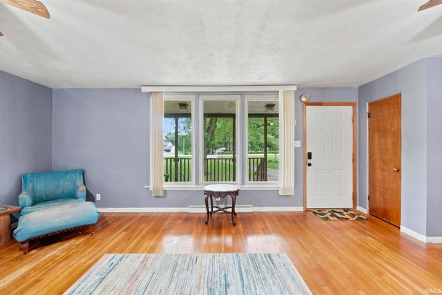 11420 W SR 32 Highway, Yorktown, IN 47396