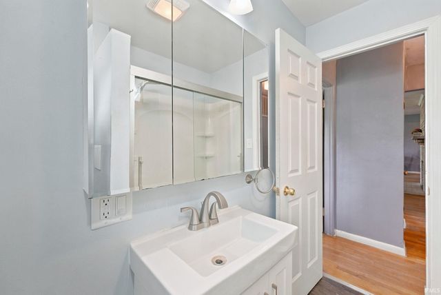 11420 W SR 32 Highway, Yorktown, IN 47396