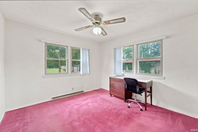 11420 W SR 32 Highway, Yorktown, IN 47396