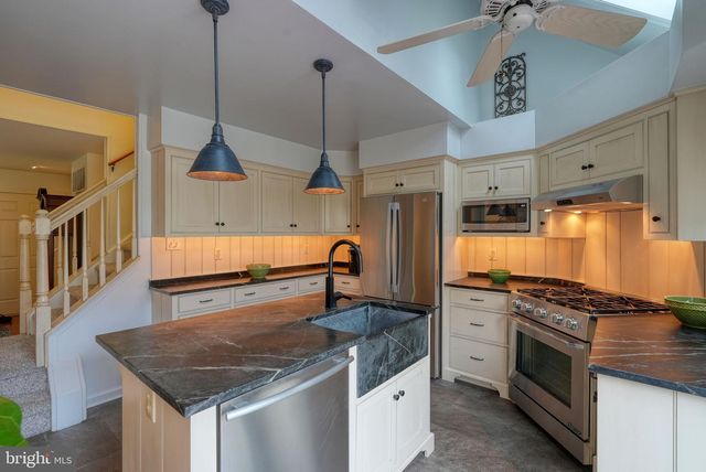 5529 GEDDES WAY, Pipersville, PA 18947