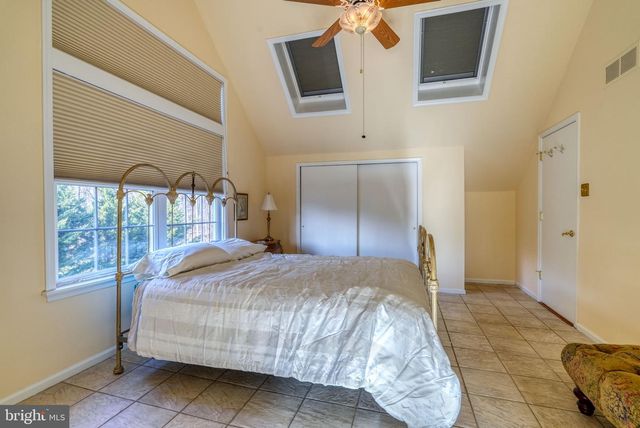 5529 GEDDES WAY, Pipersville, PA 18947