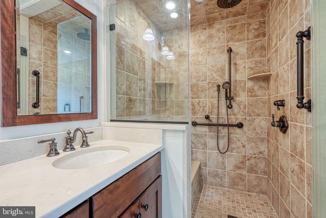 5529 GEDDES WAY, Pipersville, PA 18947