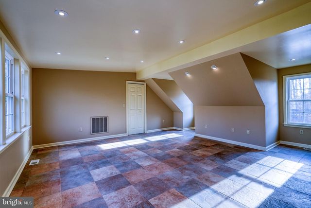 5529 GEDDES WAY, Pipersville, PA 18947