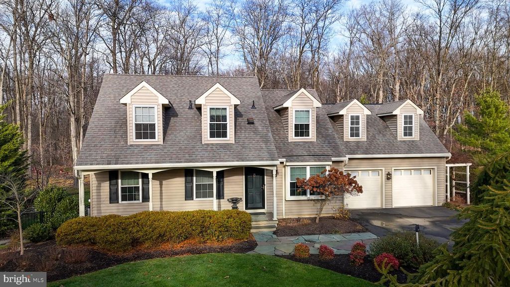 5529 GEDDES WAY, Pipersville, PA 18947