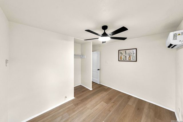 10 LINDEN AVE, San Antonio, TX 78211
