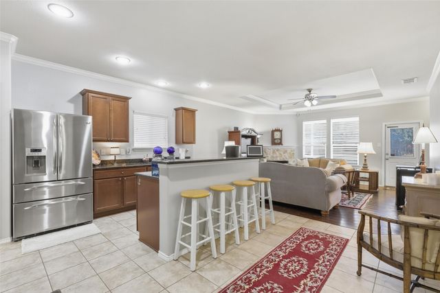 1112 Foxglove Lane, Burleson, TX 76028