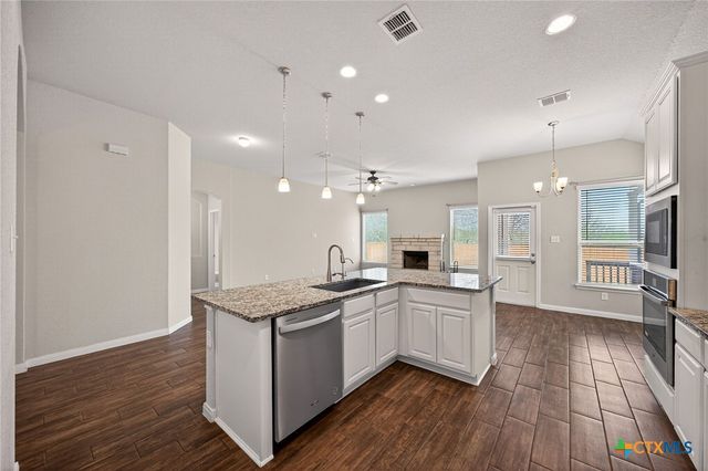 4927 Top Ridge Lane, Cibolo, TX 78108