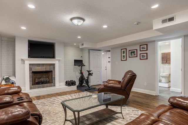 2418 Crescent Club Drive, Hixson, TN 37343
