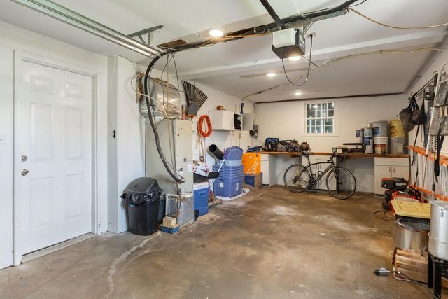 2418 Crescent Club Drive, Hixson, TN 37343
