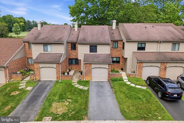 203 CAMSTEN CT, Chesterbrook, PA 19087
