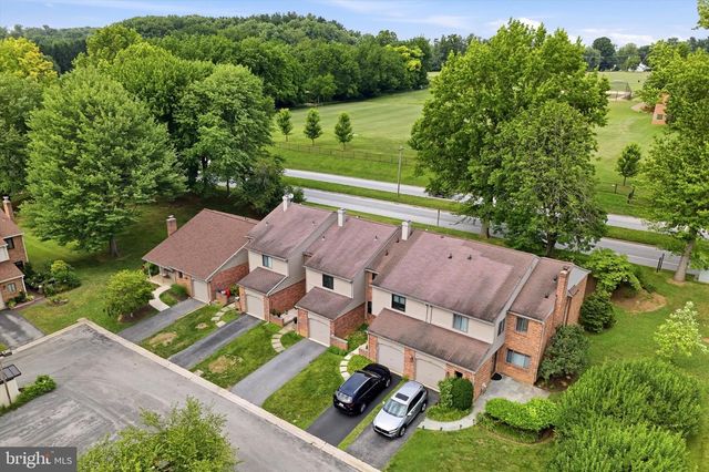 203 CAMSTEN CT, Chesterbrook, PA 19087