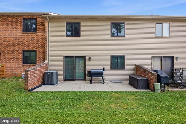 203 CAMSTEN CT, Chesterbrook, PA 19087