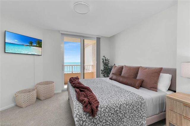 990 Cape Marco DR 201, Marco Island, FL 34145