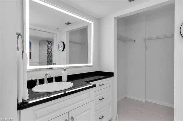 990 Cape Marco DR 201, Marco Island, FL 34145