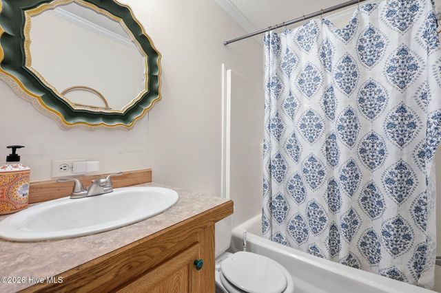 175 Country Walk Lane, Sanford, NC 27332