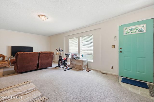 175 Country Walk Lane, Sanford, NC 27332