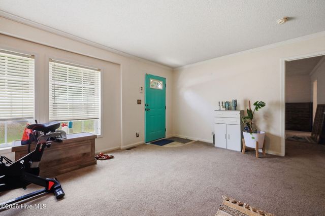 175 Country Walk Lane, Sanford, NC 27332