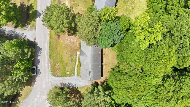 175 Country Walk Lane, Sanford, NC 27332