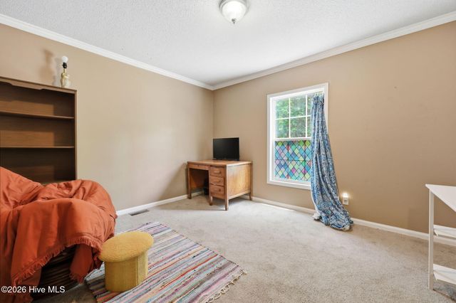 175 Country Walk Lane, Sanford, NC 27332