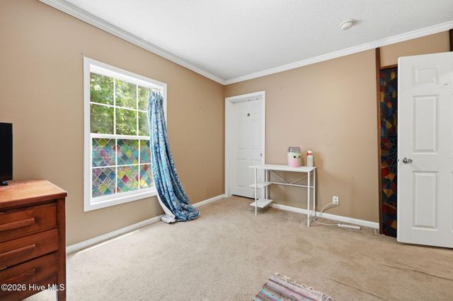 175 Country Walk Lane, Sanford, NC 27332