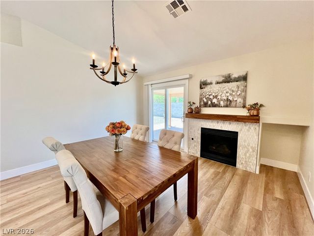 889 Cozy Valley Street Street, Henderson, NV 89015