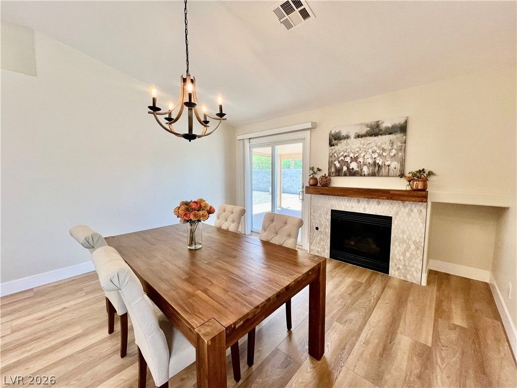889 Cozy Valley Street Street, Henderson, NV 89015 — photo 2