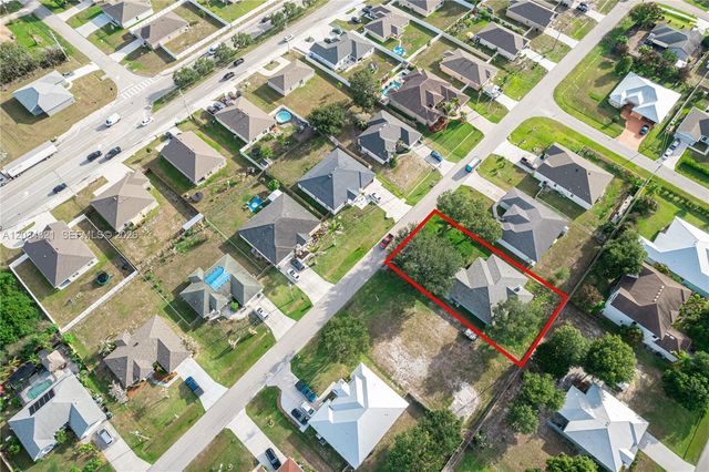 401 SW Ridgecrest Dr, Port St. Lucie, FL 34953