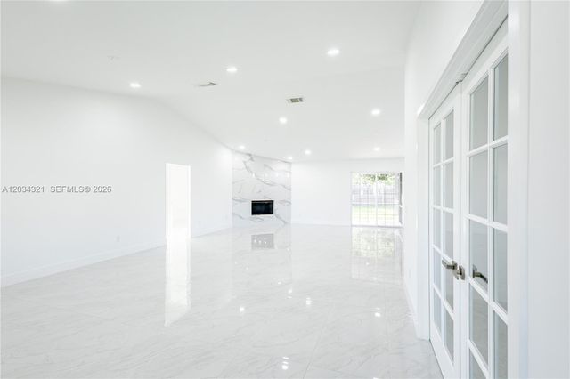 401 SW Ridgecrest Dr, Port St. Lucie, FL 34953