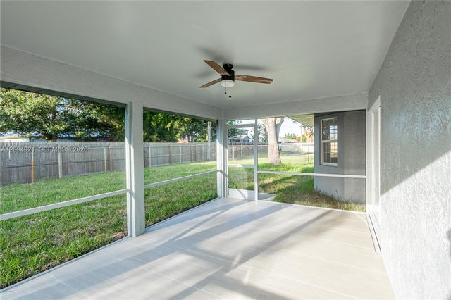 401 SW Ridgecrest Dr, Port St. Lucie, FL 34953