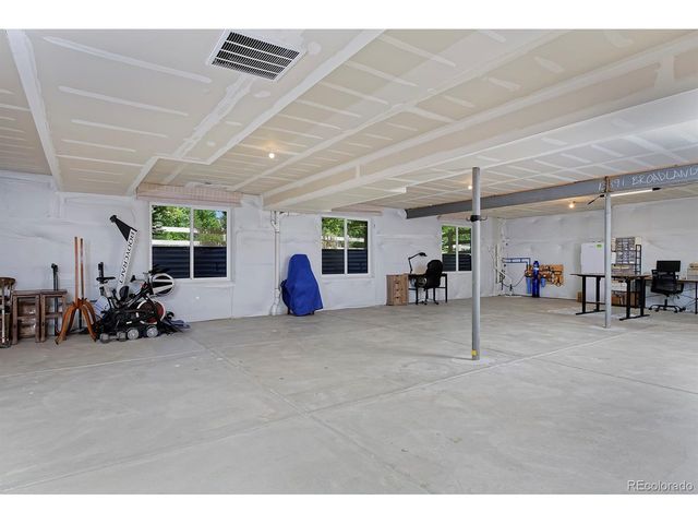 13891 Broadlands Ln, Broomfield, CO 80023