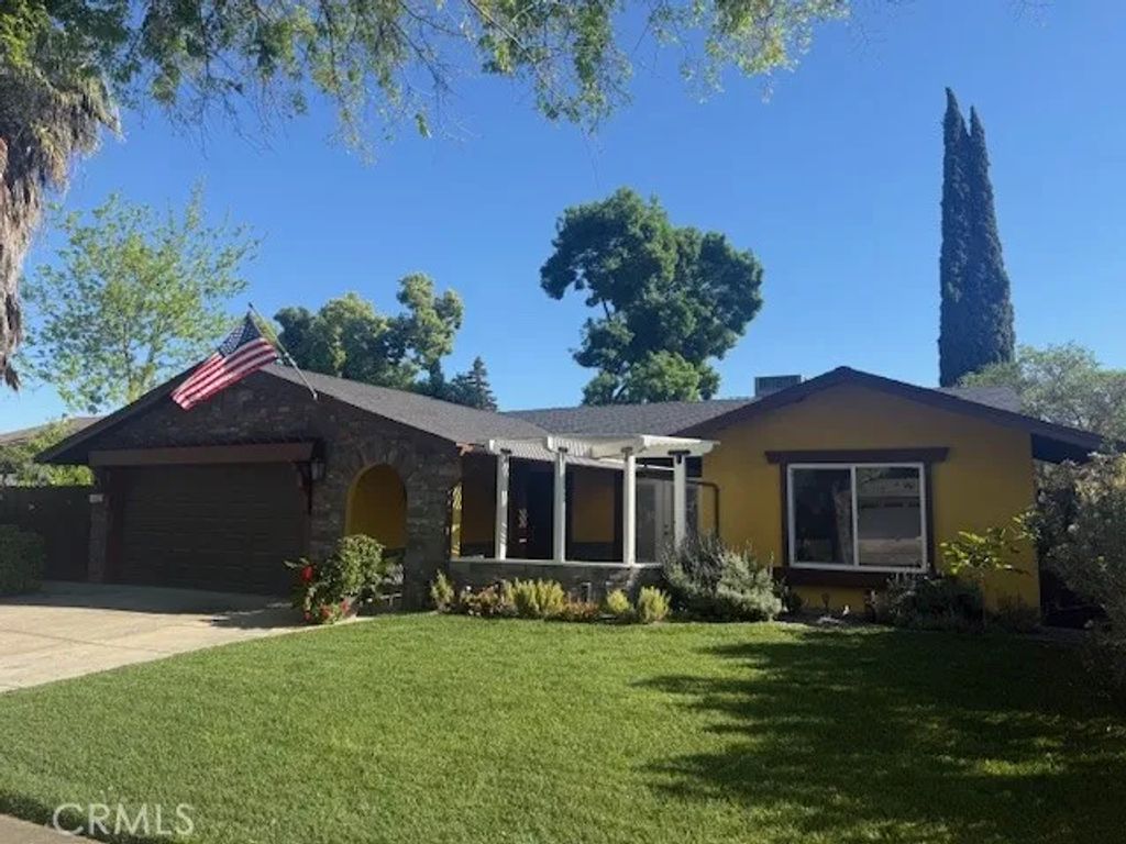 1048 Vernal, Merced, CA 95340