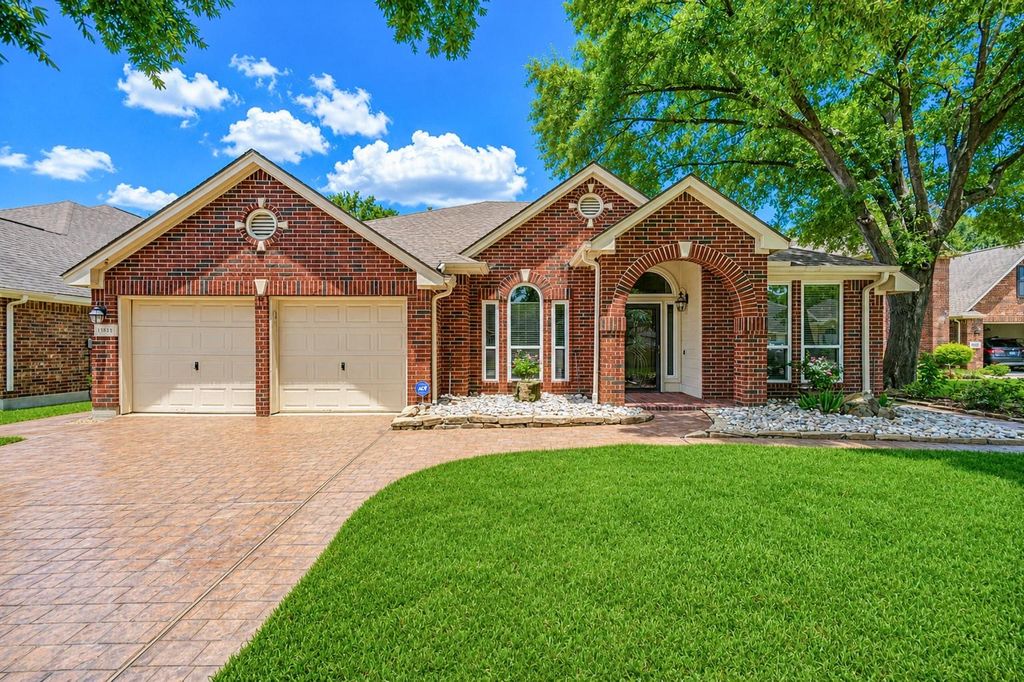 15831 Laurel Cove Cove, Tomball, TX 77377