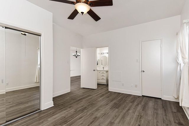 175 April Point Drive N, Conroe, TX 77356