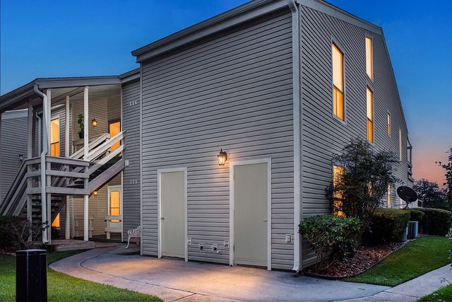 175 April Point Drive N, Conroe, TX 77356