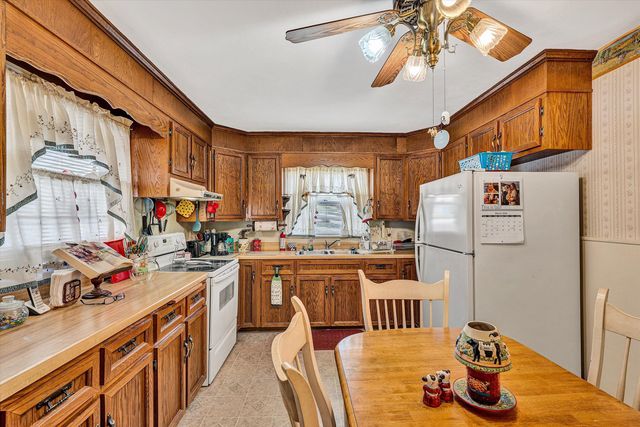 4852 Showalter RD, Roanoke, VA 24017