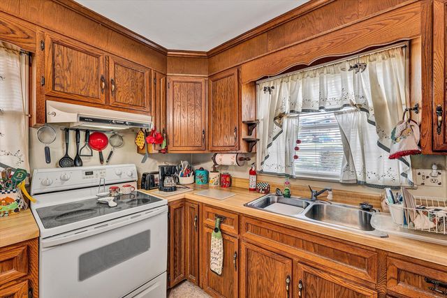 4852 Showalter RD, Roanoke, VA 24017