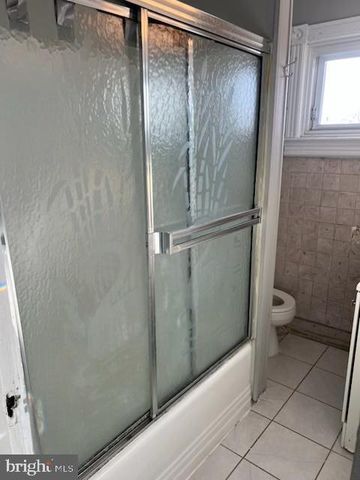 445 S OLDEN AVE, Trenton, NJ 08629