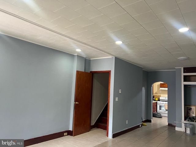 445 S OLDEN AVE, Trenton, NJ 08629