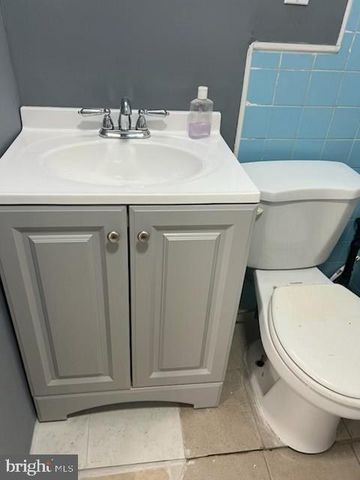 445 S OLDEN AVE, Trenton, NJ 08629