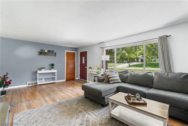 3991 Park Avenue, Rootstown, OH 44272