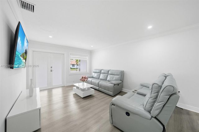 881 NW 133rd Ave 0, Miami, FL 33182
