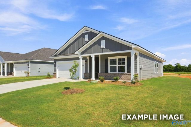 144 Plum Tree Lane, Hazel Green, AL 35750
