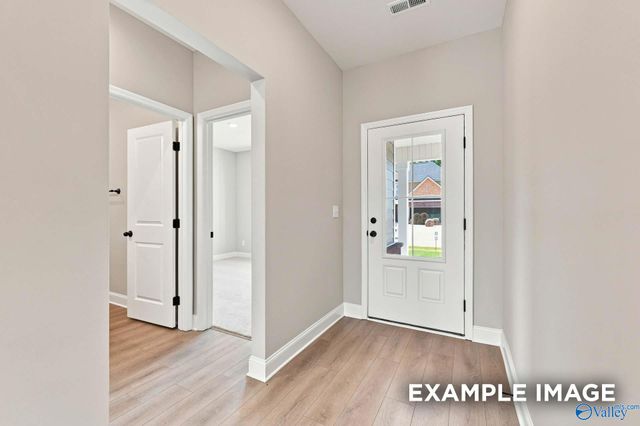 144 Plum Tree Lane, Hazel Green, AL 35750