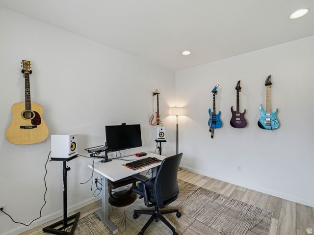 1950 W 900 N, Layton, UT 84041