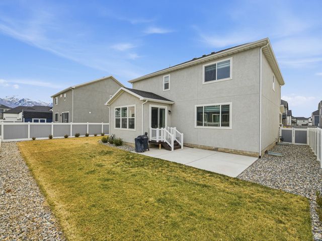 1950 W 900 N, Layton, UT 84041